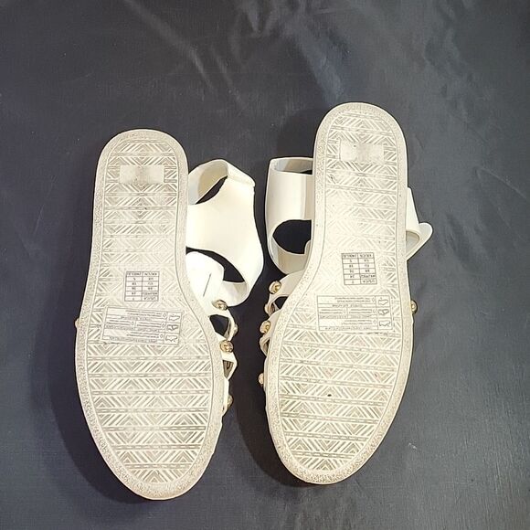 FOREVER 21 WOMEN"S SLINGBACK ANKLE STRAP ADJUSTABLE BUCKLE STUDDED SANDAL - Picture 12 of 12